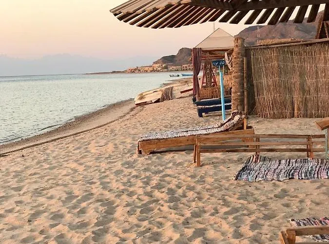 Half Moon Camp Szálloda 5*