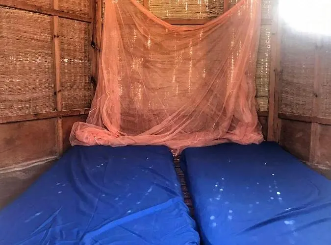 Half Moon Camp 5*